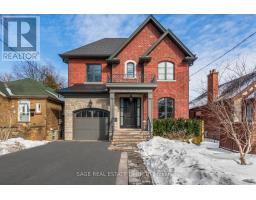 925 ROYAL YORK ROAD, Toronto, Ontario