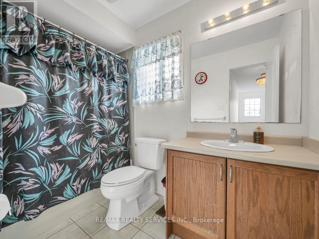 118 Queen Mary Drive, Brampton, Ontario  L7A 2R5 - Photo 24 - W12838610