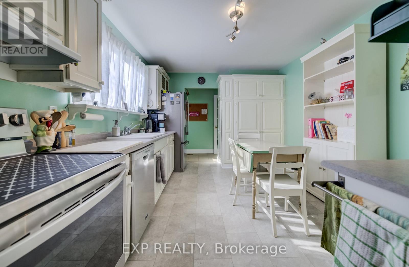 2593 Barcella Crescent, Mississauga, Ontario  L5K 1E5 - Photo 12 - W12838624