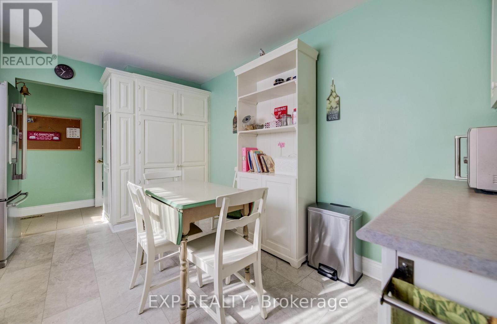 2593 Barcella Crescent, Mississauga, Ontario  L5K 1E5 - Photo 13 - W12838624