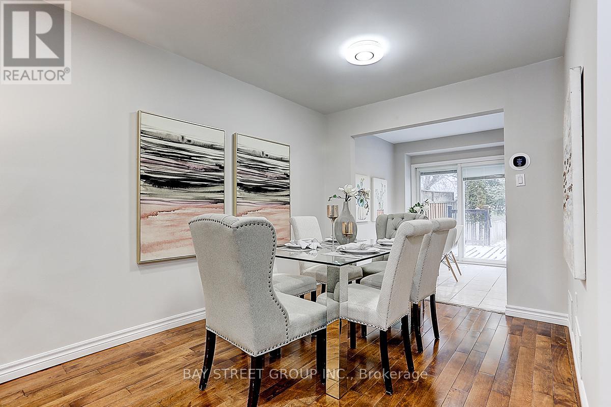 182 Risebrough Circuit, Markham, Ontario  L3R 3E3 - Photo 13 - N12813876