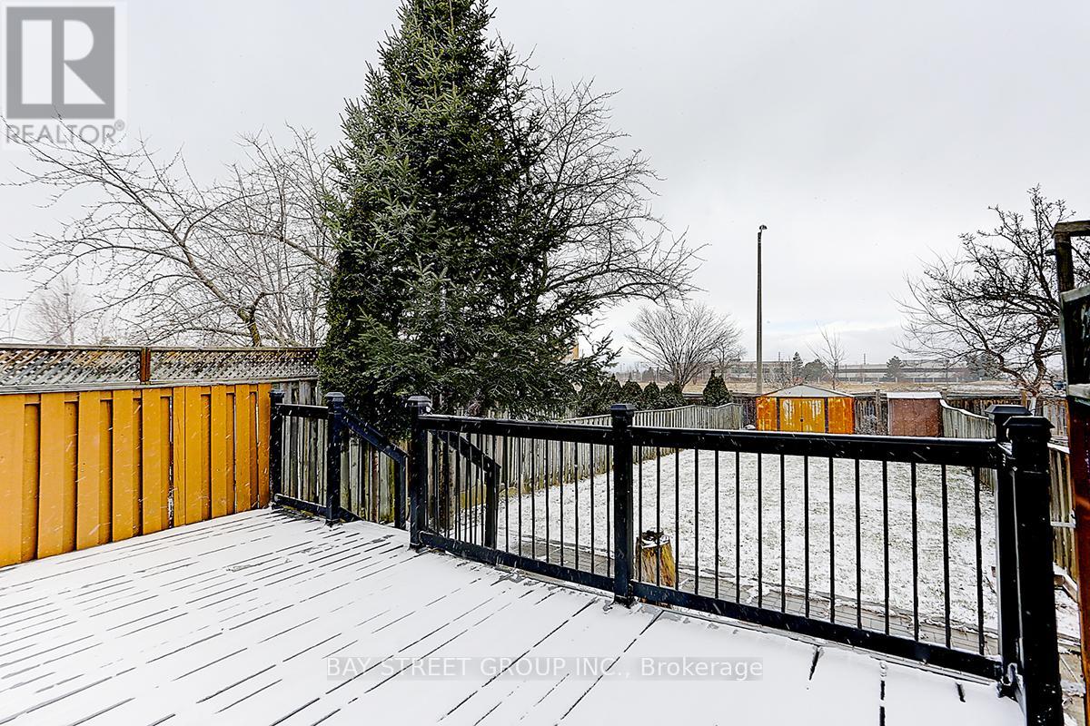 182 Risebrough Circuit, Markham, Ontario  L3R 3E3 - Photo 45 - N12813876