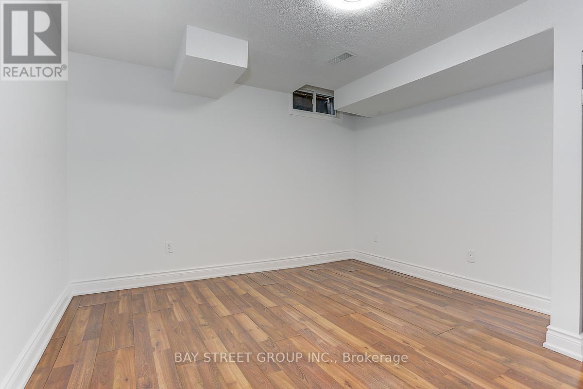 182 Risebrough Circuit, Markham, Ontario  L3R 3E3 - Photo 39 - N12813876