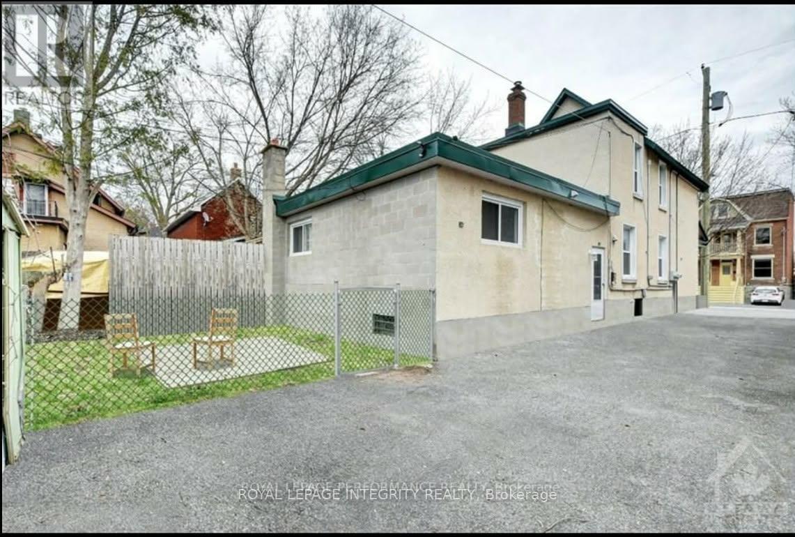 1 - 247 Flora Street, Ottawa, Ontario  K1R 5R8 - Photo 18 - X12838620