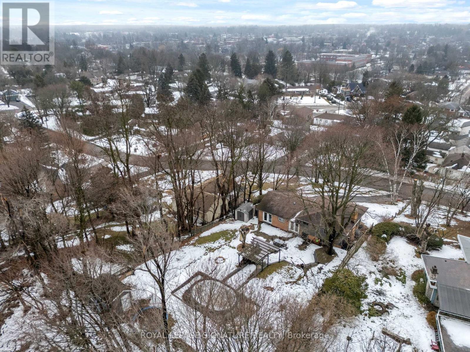 19 Gibson Drive, Norfolk, Ontario  N3Y 3L1 - Photo 5 - X12838458