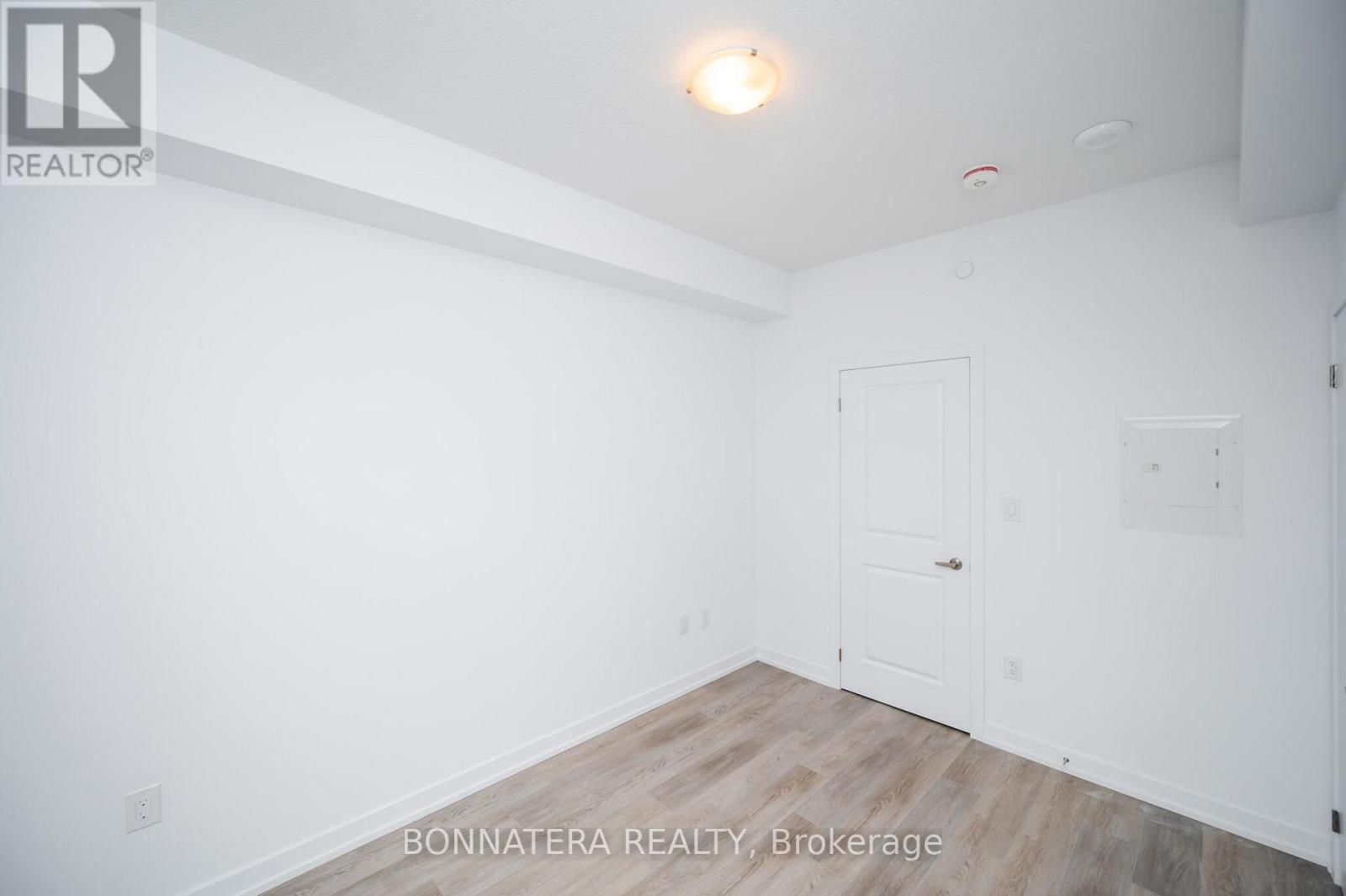 223 - 450 Dundas Street E, Hamilton, Ontario  L8B 1Z2 - Photo 15 - X12838526