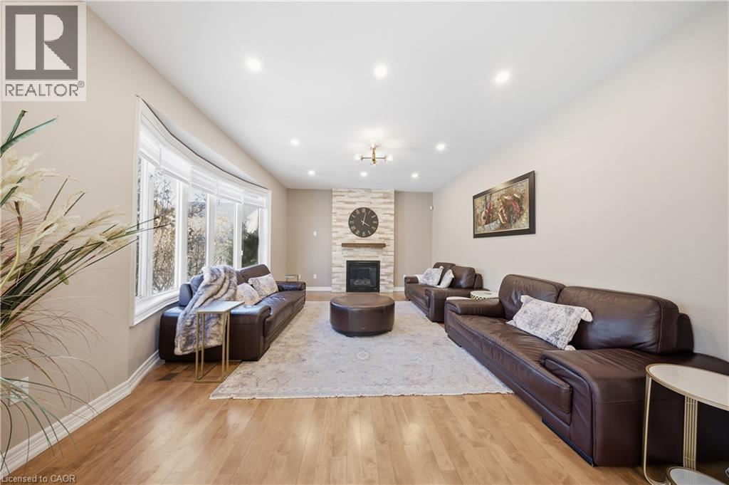 1360 Hill Street, Milton, Ontario  L9T 6M3 - Photo 9 - 40806793