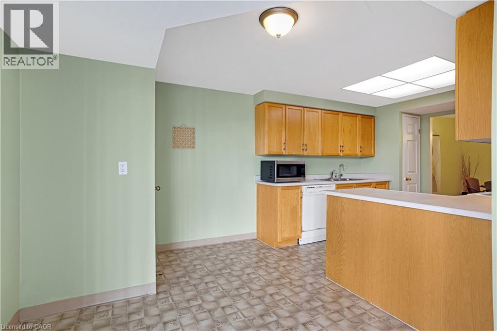 265 Westcourt Place Unit# 608, Waterloo, Ontario N2L 6E4 - Photo 15 - 40806331