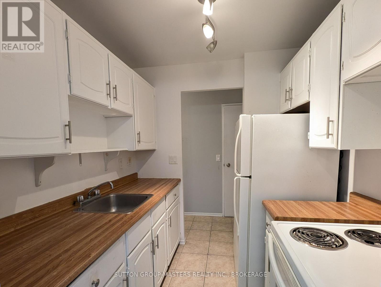 404 - 334 Queen Mary Road, Kingston, Ontario  K7M 7E7 - Photo 12 - X12838780