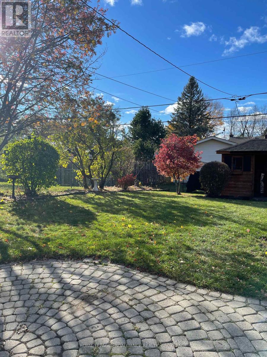 745 Sussex Boulevard, Kingston (South Of Taylor-Kidd Blvd), Ontario  K7M 5B4 - Photo 37 - X12838794