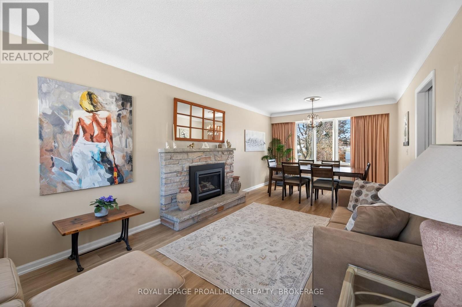 745 Sussex Boulevard, Kingston (South Of Taylor-Kidd Blvd), Ontario  K7M 5B4 - Photo 8 - X12838794