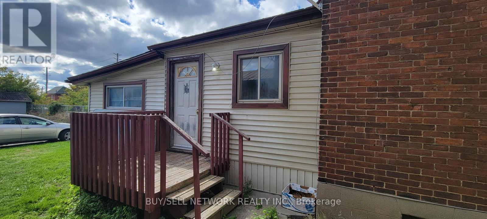 257 Dalhousie Street, Peterborough, Ontario  K9J 2M3 - Photo 2 - X12838758