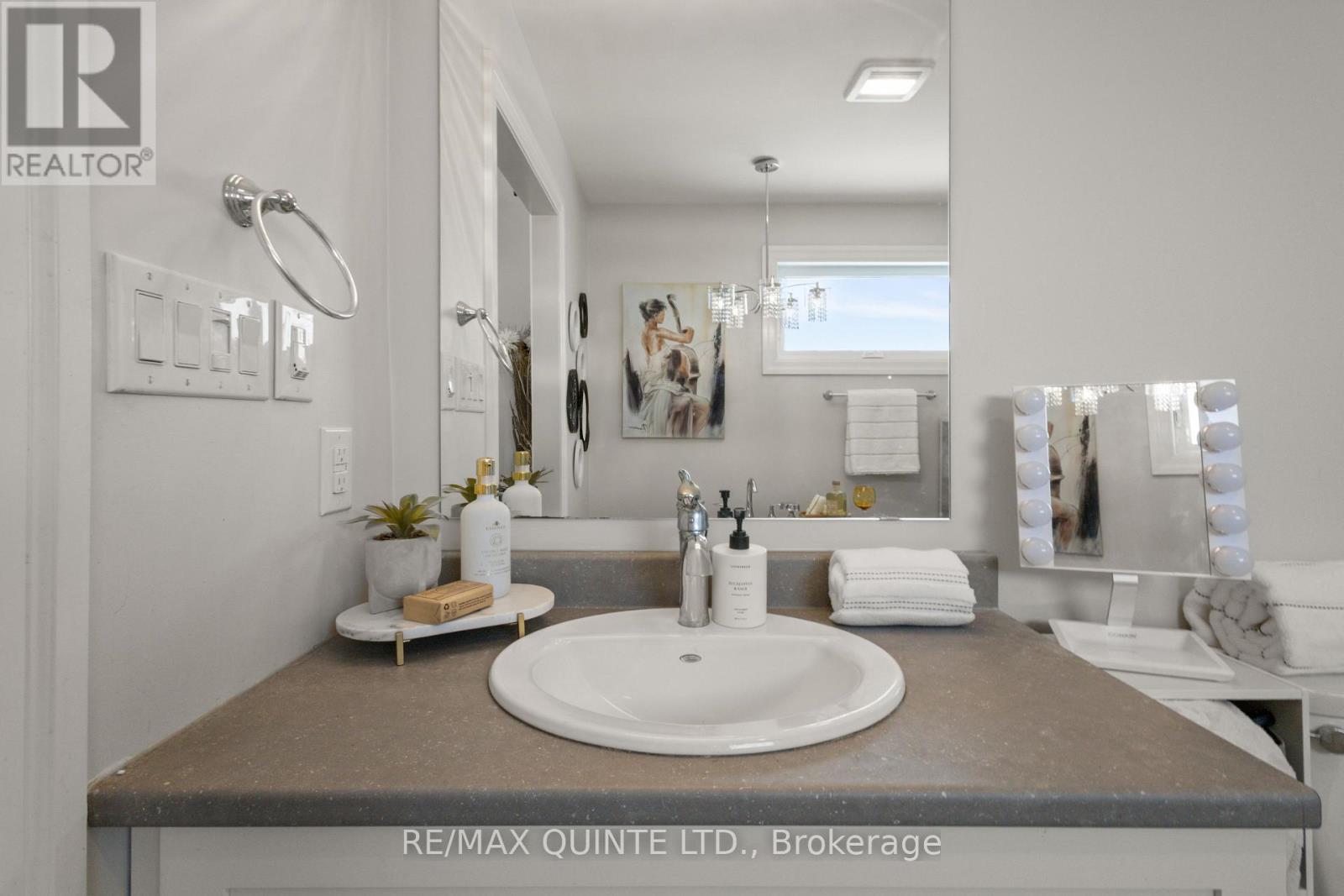 40 Allen Street, Prince Edward County, Ontario  K0K 2T0 - Photo 38 - X12838816