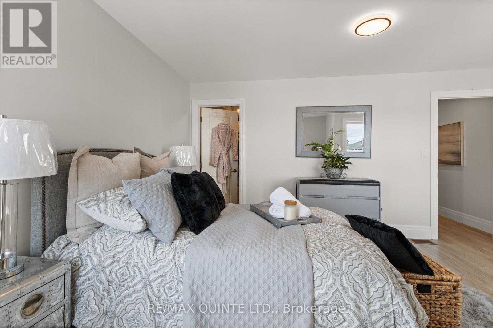 40 Allen Street, Prince Edward County, Ontario  K0K 2T0 - Photo 44 - X12838816