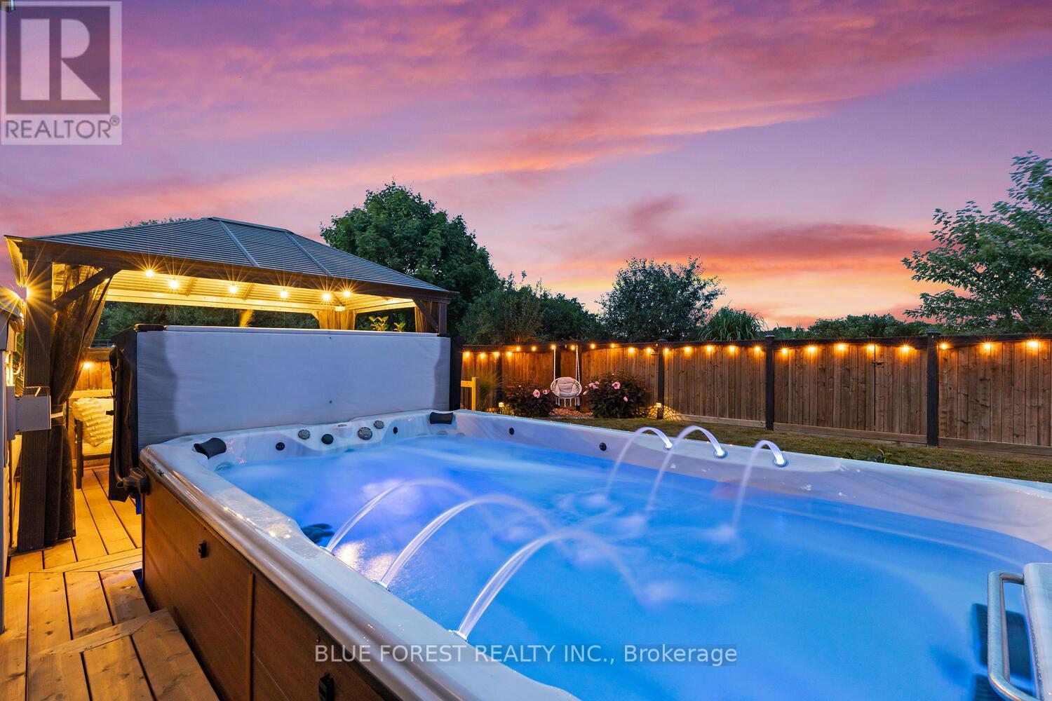 42126 Mcbain Line, Central Elgin, Ontario  N5P 4R1 - Photo 36 - X12838658