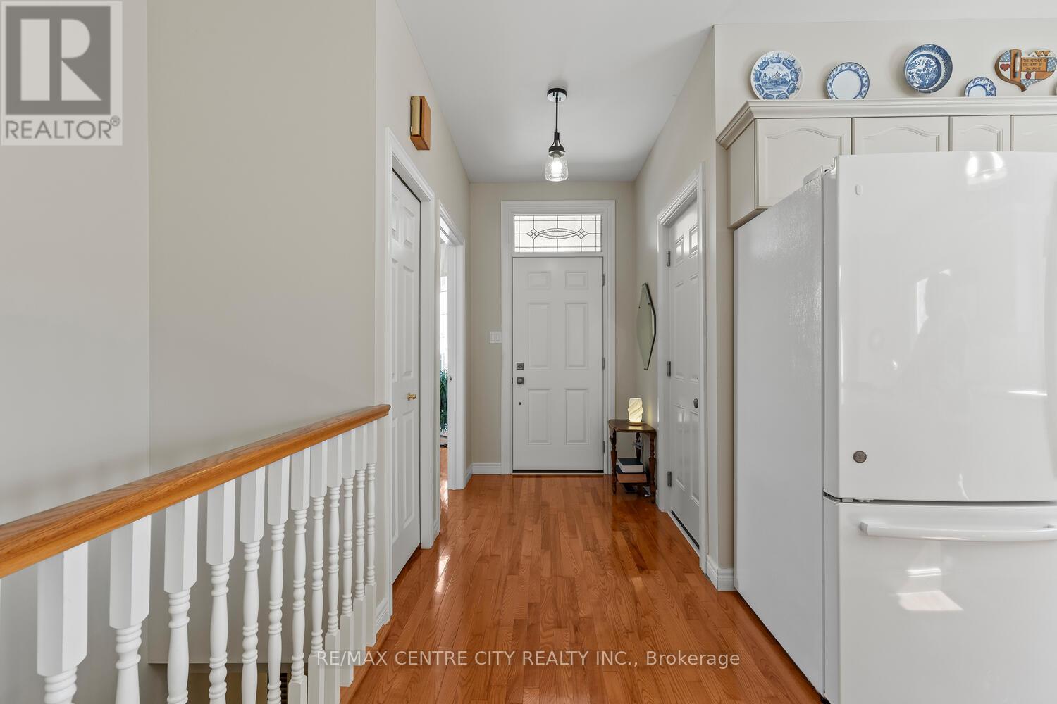 143 Greyrock Crescent, London East, Ontario  N5Y 6L5 - Photo 8 - X12838670