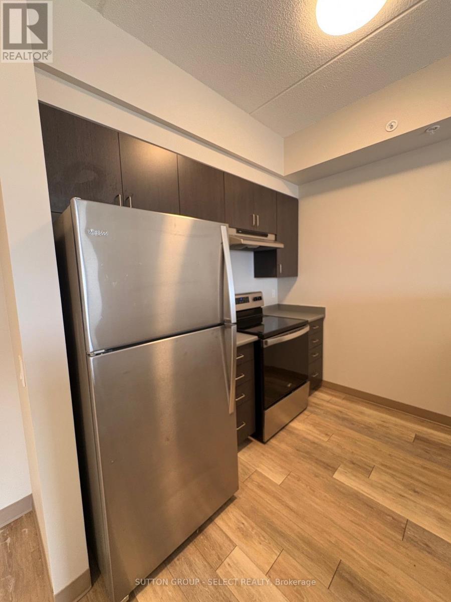 1008 - 99 Pond Mills Road, London South, Ontario  N5Z 3X3 - Photo 5 - X12838686