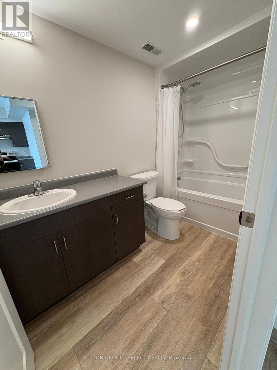 1004 - 99 Pond Mills Road, London South, Ontario  N5Z 3X3 - Photo 12 - X12838696