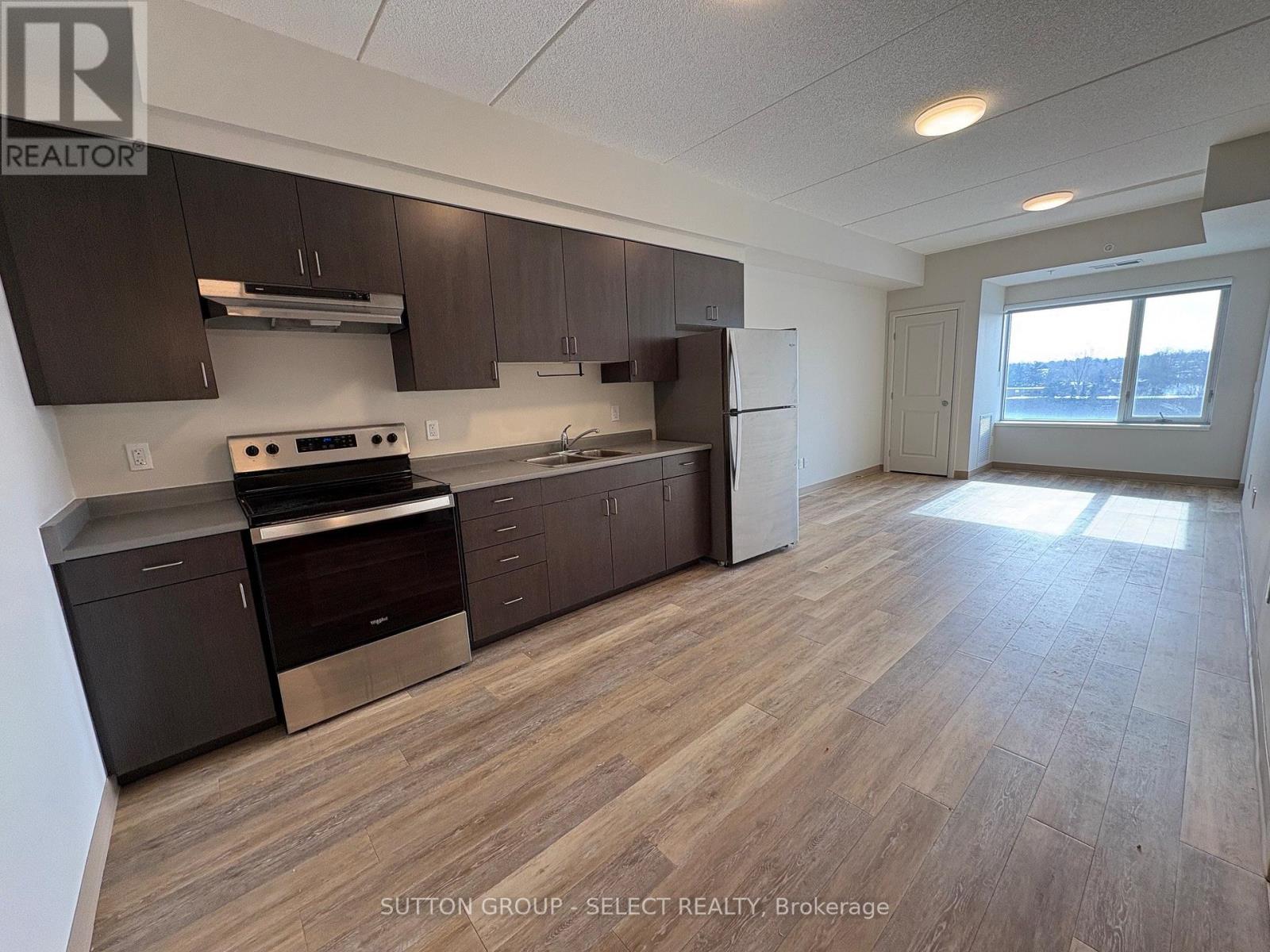 1004 - 99 Pond Mills Road, London South, Ontario  N5Z 3X3 - Photo 7 - X12838696