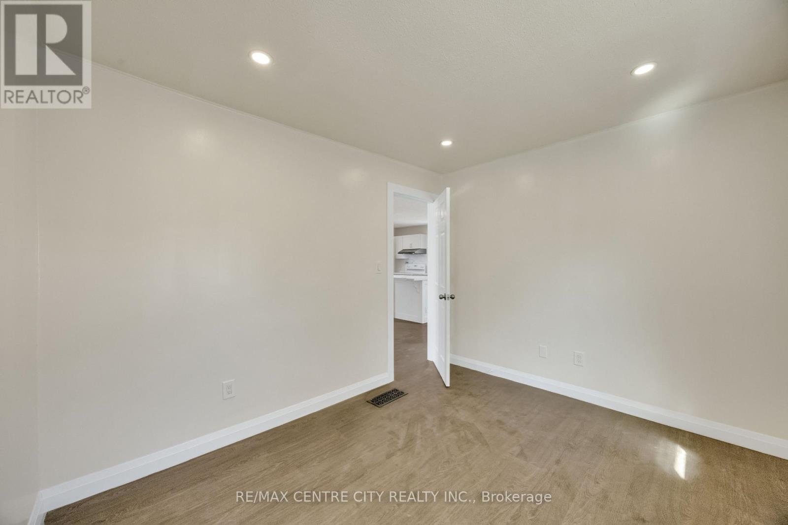 78 Langarth Street W, London South, Ontario  N6J 1P4 - Photo 15 - X12838712