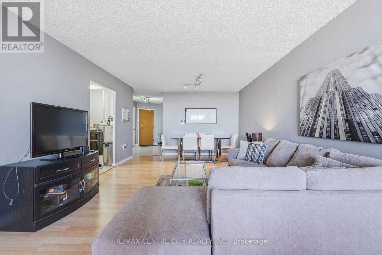 1503 - 695 Richmond Street, London East, Ontario  N6A 5M8 - Photo 8 - X12838738