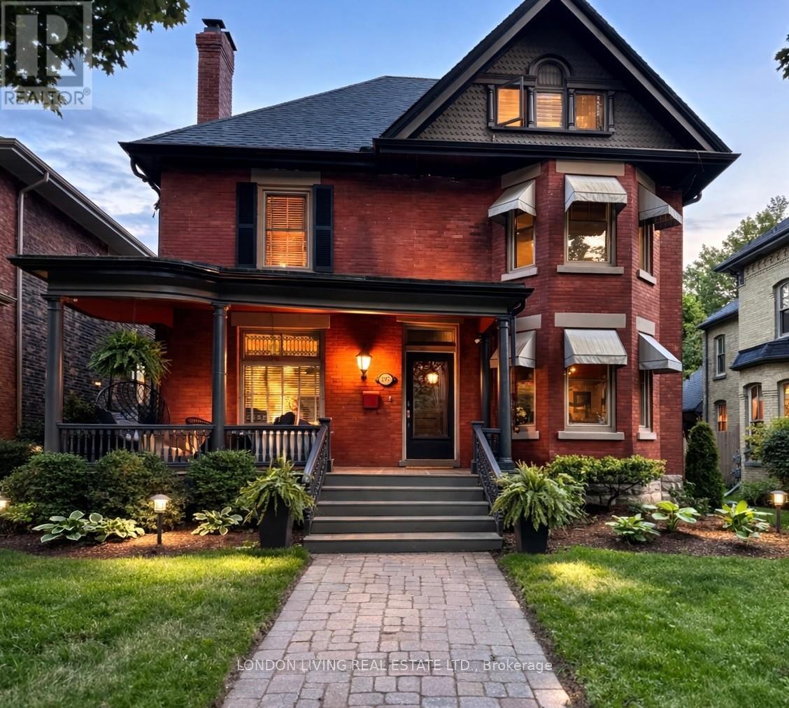 197 Elmwood Avenue E, London South, Ontario  N6C 1K1 - Photo 1 - X12838860