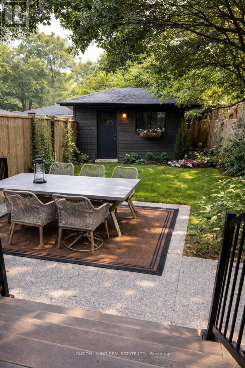 197 Elmwood Avenue E, London South, Ontario  N6C 1K1 - Photo 36 - X12838860