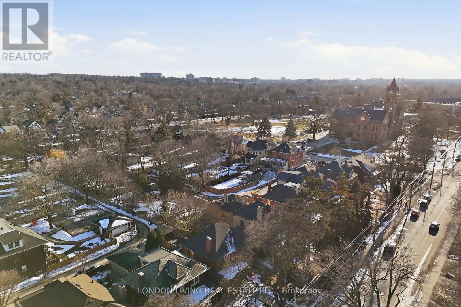 197 Elmwood Avenue E, London South, Ontario  N6C 1K1 - Photo 45 - X12838860