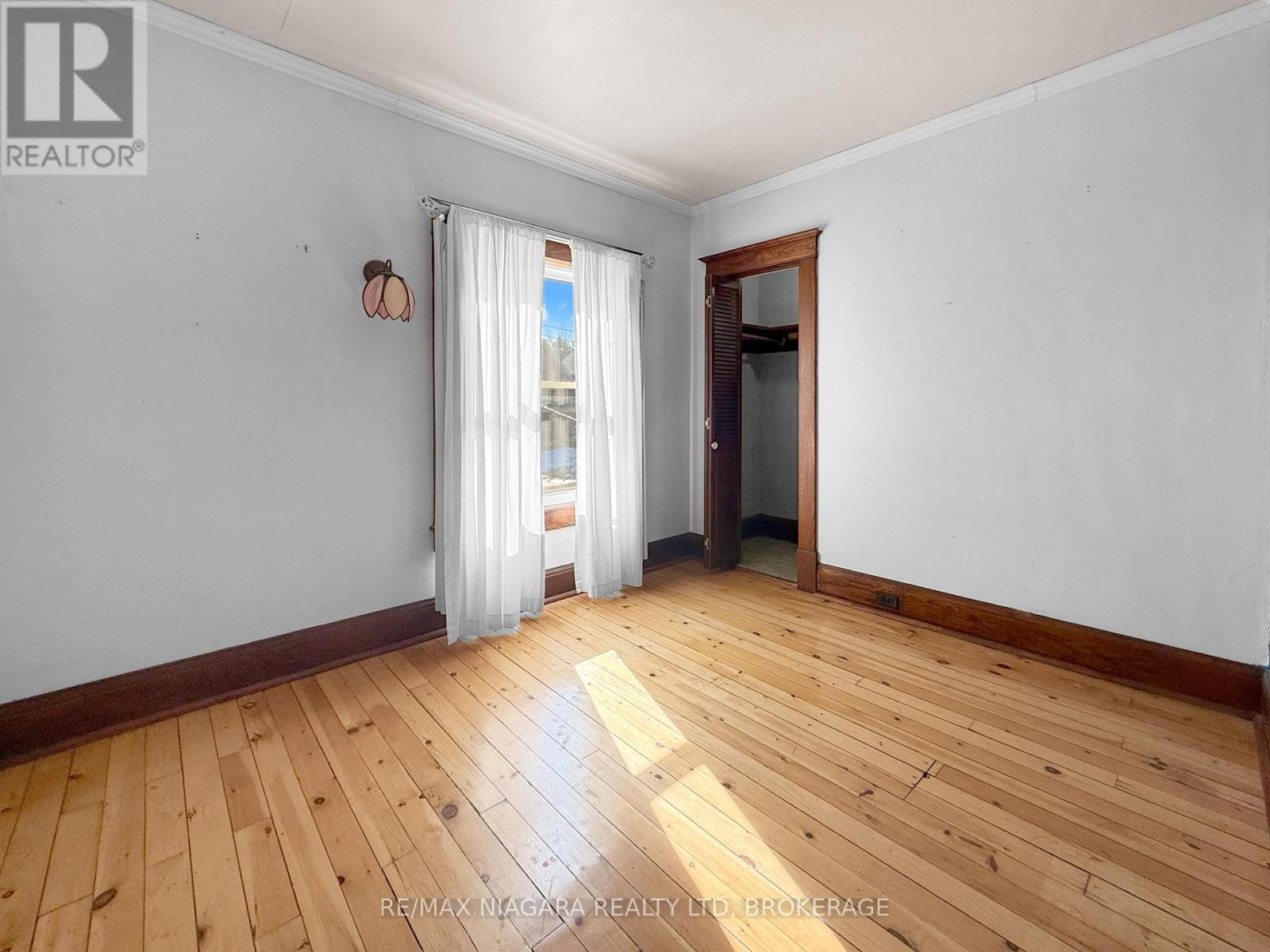 18 Emerick Avenue, Fort Erie, Ontario  L2A 2W3 - Photo 22 - X12816180