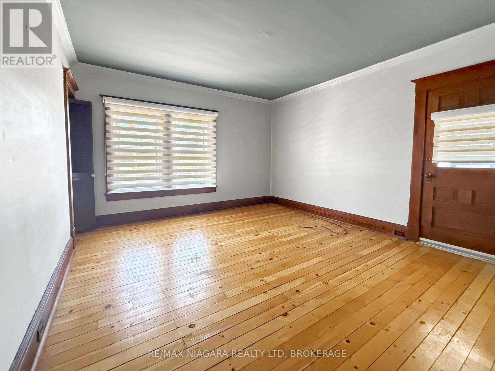 18 Emerick Avenue, Fort Erie, Ontario  L2A 2W3 - Photo 20 - X12816180