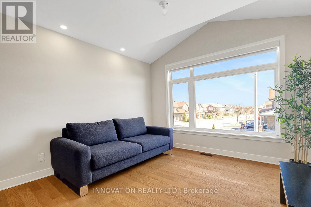 429 Fernside Street, Ottawa, Ontario  K2T 0L2 - Photo 28 - X12838714