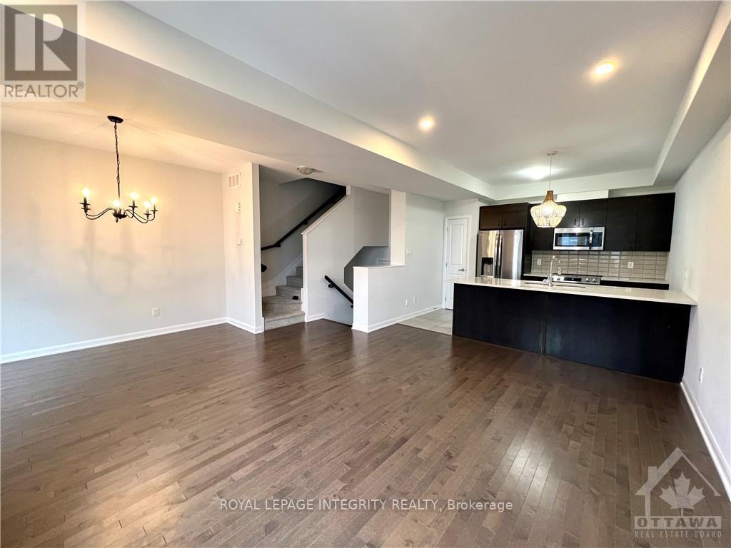 502 Galmoy Way, Ottawa, Ontario  K2J 6T9 - Photo 10 - X12838804