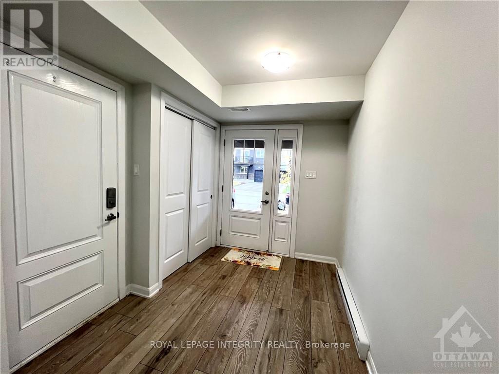 502 Galmoy Way, Ottawa, Ontario  K2J 6T9 - Photo 3 - X12838804
