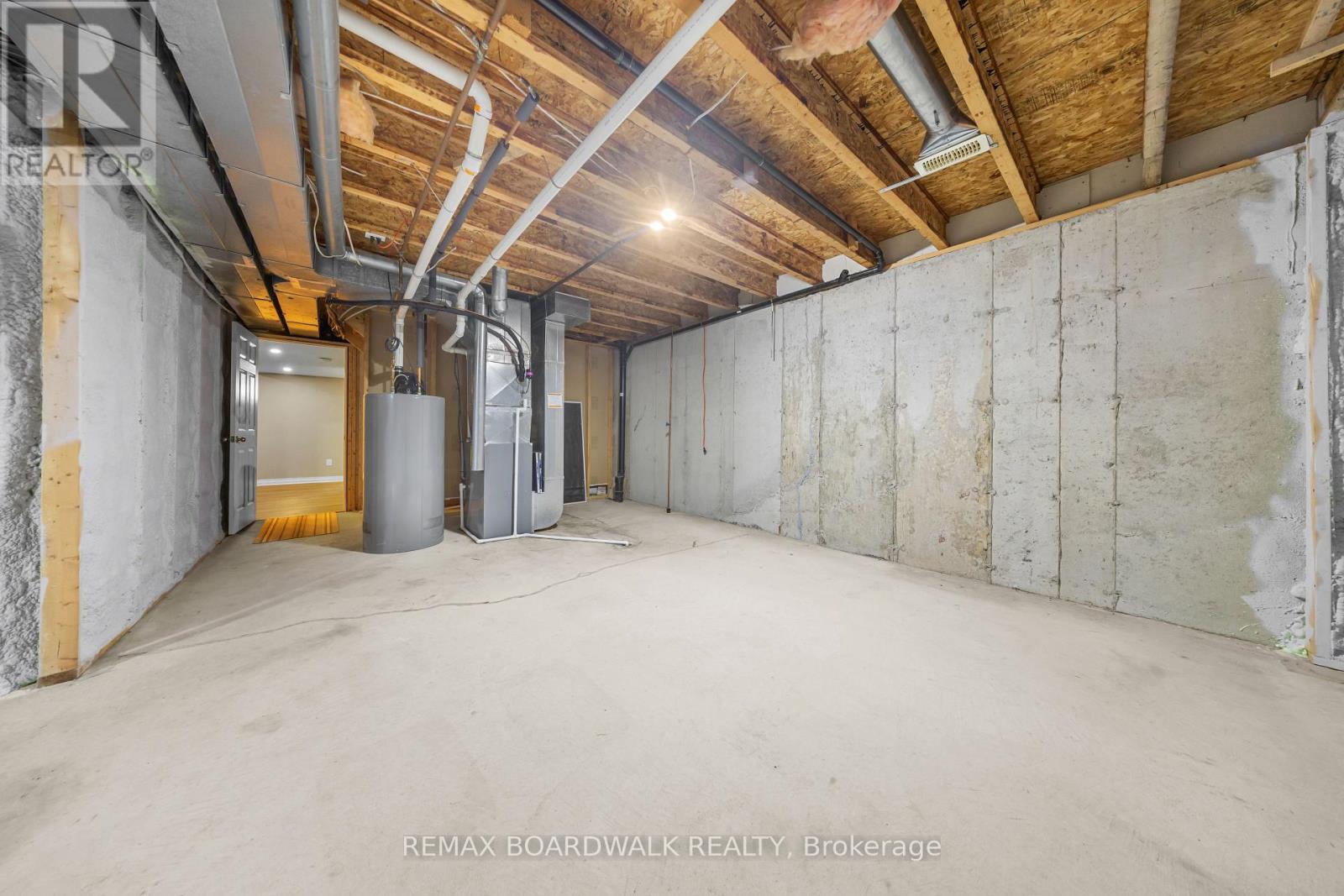 1 Weaver Crescent, Ottawa, Ontario  K2K 3E1 - Photo 36 - X12838850