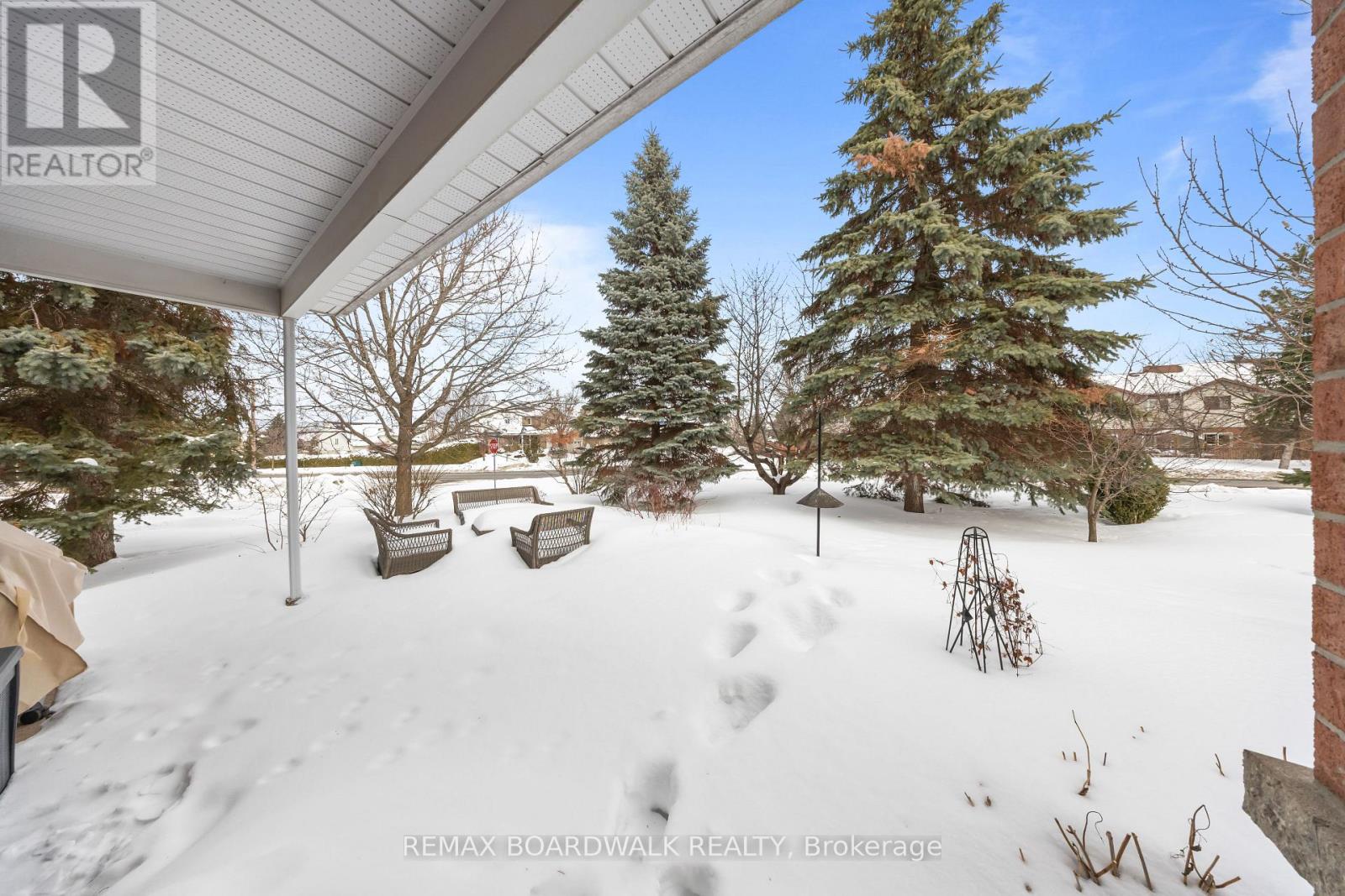 1 Weaver Crescent, Ottawa, Ontario  K2K 3E1 - Photo 40 - X12838850