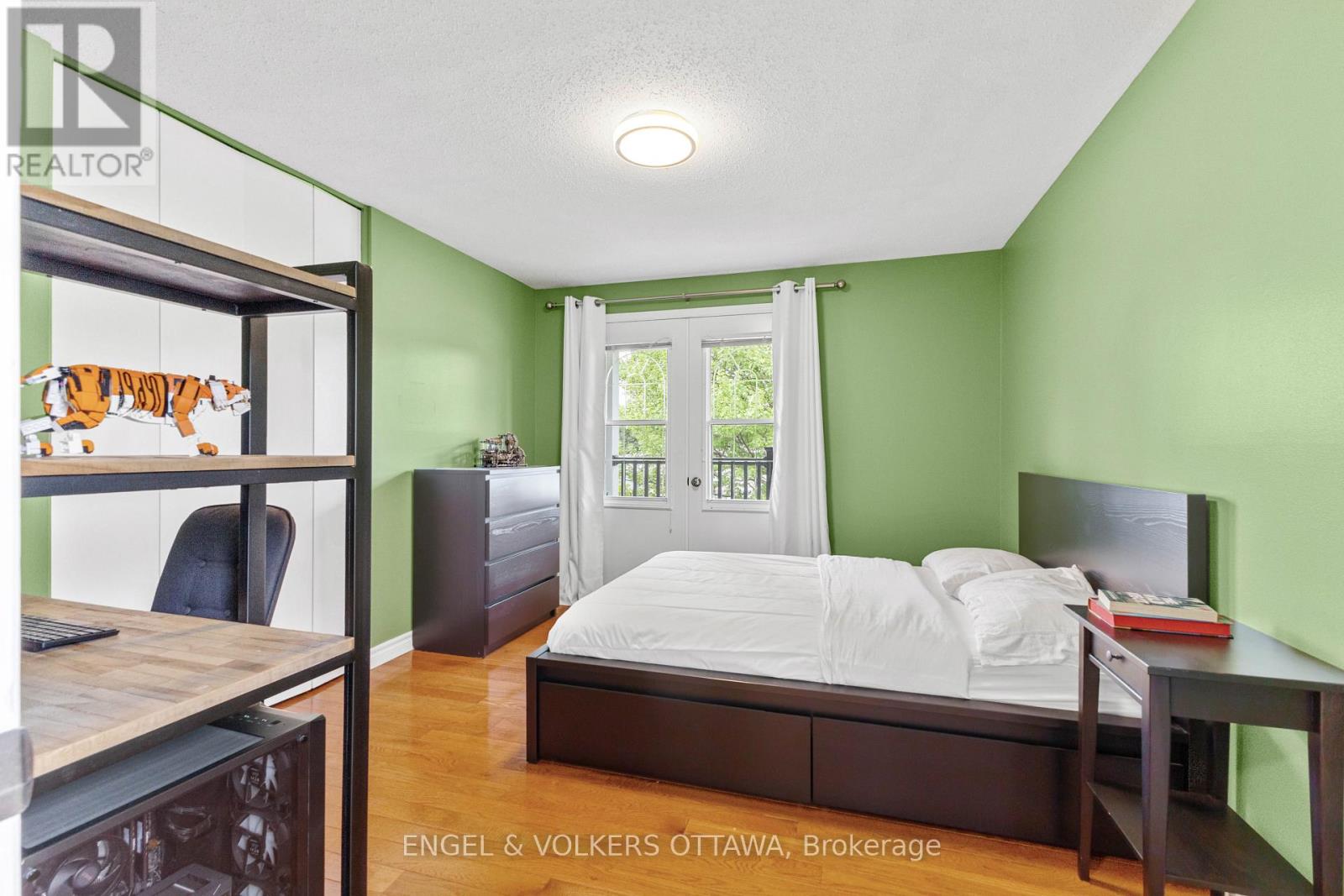 97 Queensline Drive, Ottawa, Ontario  K2H 7J6 - Photo 20 - X12838856