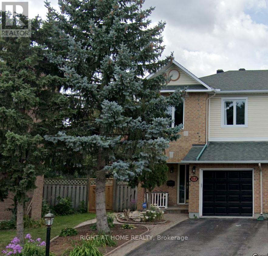 7 COVINGTON PLACE, Ottawa, Ontario