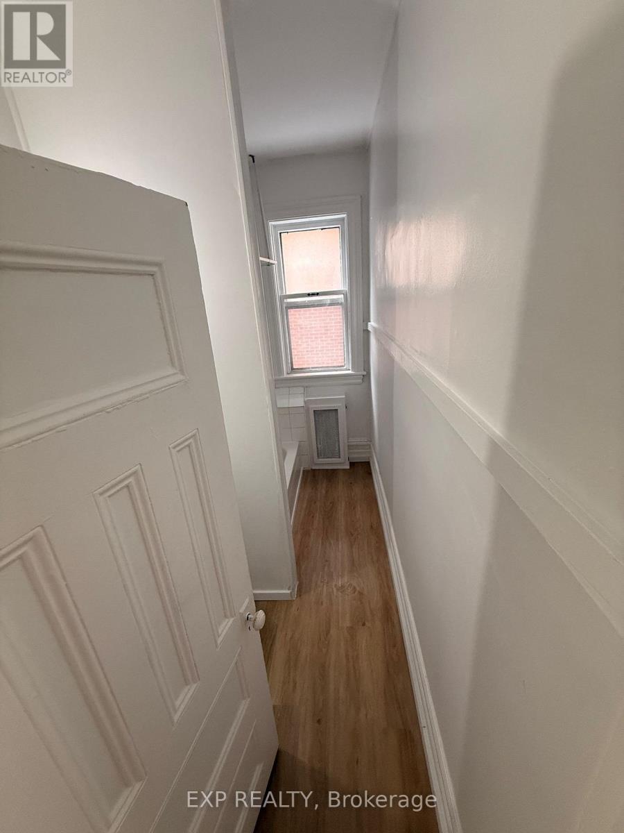 366 Frank Street, Ottawa, Ontario  K2P 0Y1 - Photo 6 - X12838914