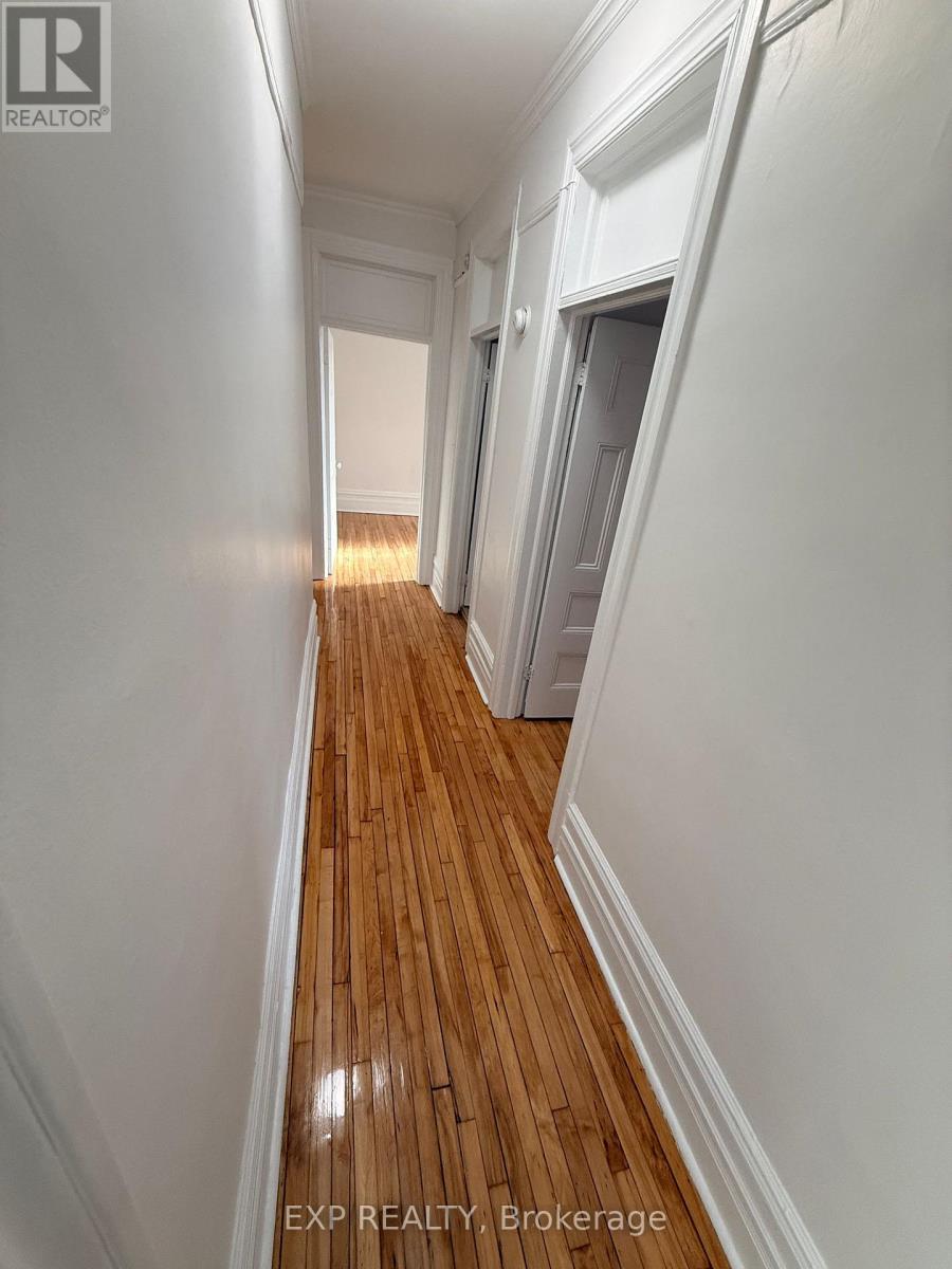 366 Frank Street, Ottawa, Ontario  K2P 0Y1 - Photo 8 - X12838914