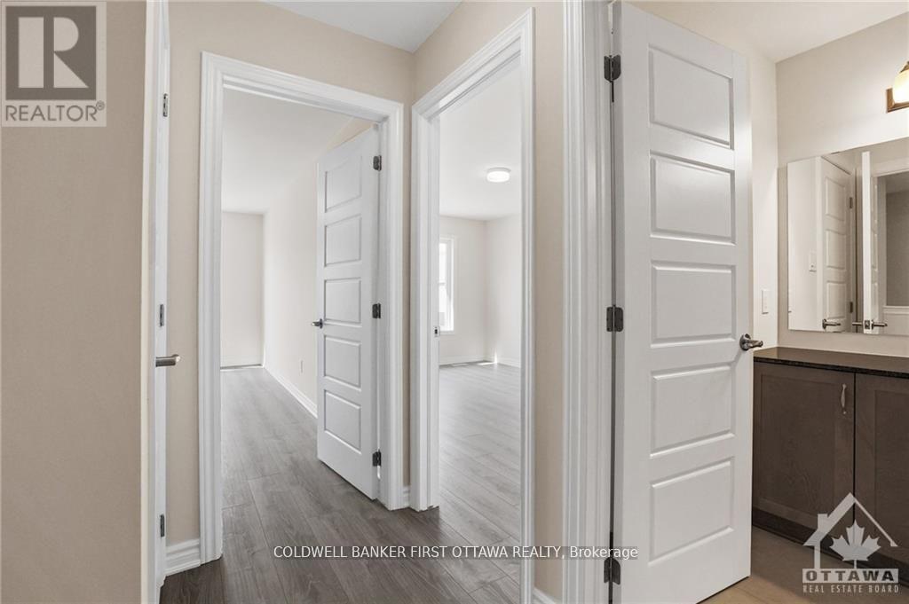 78 Ballinora Lane, Ottawa, Ontario  K2S 2Z6 - Photo 23 - X12838928