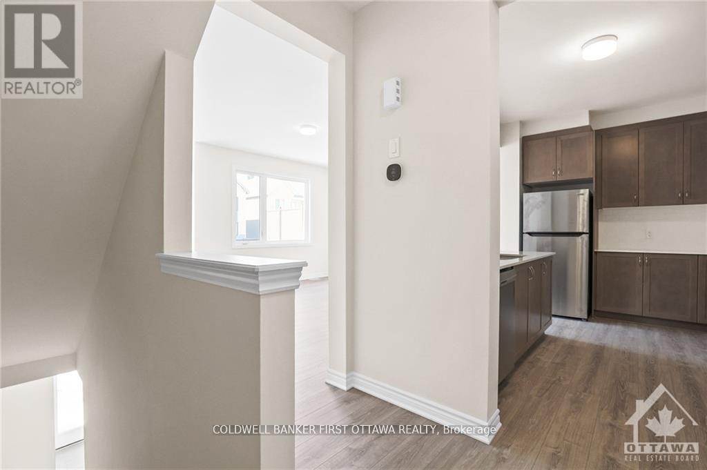 78 Ballinora Lane, Ottawa, Ontario  K2S 2Z6 - Photo 7 - X12838928