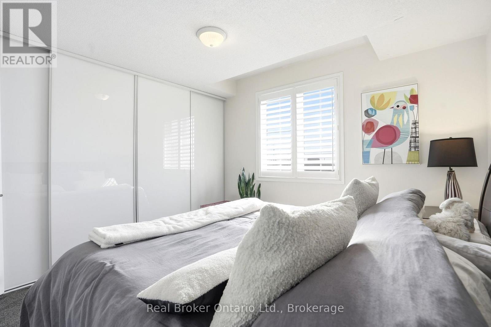 4 - 435 English Rose Lane, Oakville, Ontario  L6H 7S9 - Photo 16 - W12838766