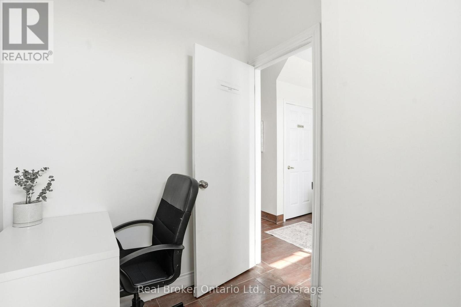 4 - 435 English Rose Lane, Oakville, Ontario  L6H 7S9 - Photo 28 - W12838766