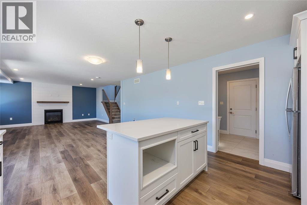 655 Ketter Way, Plympton-Wyoming, Ontario  N0N 1T0 - Photo 14 - 26004366