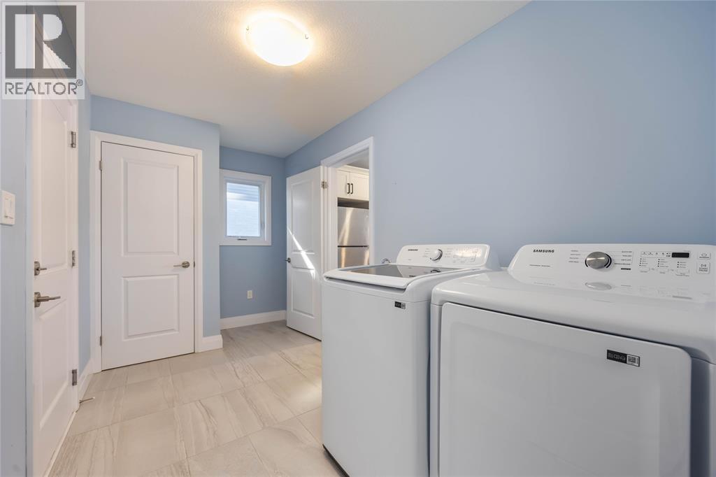 655 Ketter Way, Plympton-Wyoming, Ontario  N0N 1T0 - Photo 16 - 26004366