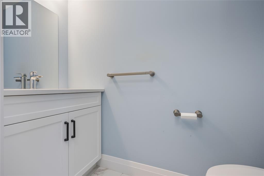 655 Ketter Way, Plympton-Wyoming, Ontario  N0N 1T0 - Photo 17 - 26004366