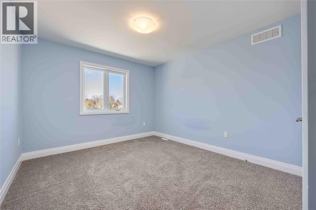 655 Ketter Way, Plympton-Wyoming, Ontario  N0N 1T0 - Photo 20 - 26004366