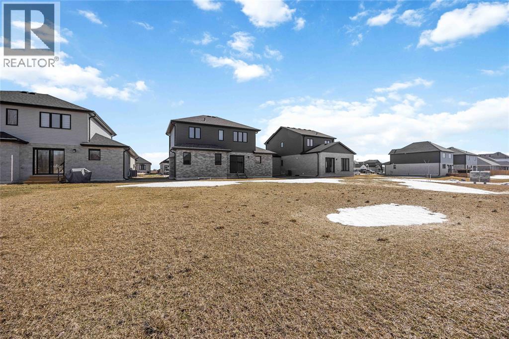 655 Ketter Way, Plympton-Wyoming, Ontario  N0N 1T0 - Photo 35 - 26004366