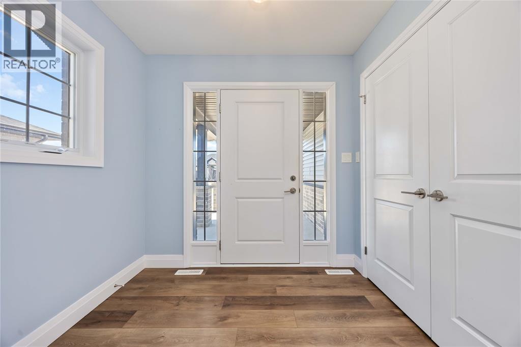 655 Ketter Way, Plympton-Wyoming, Ontario  N0N 1T0 - Photo 4 - 26004366