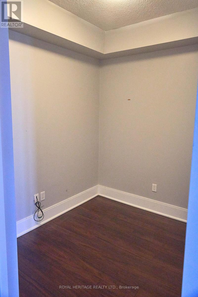 2006 - 181 Wynford Drive, Toronto, Ontario  M3C 0C6 - Photo 11 - C12838740